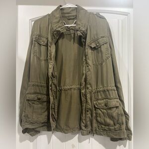 Women’s medium military style jacket green